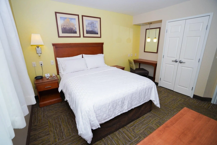 1 Bedroom Double Suite