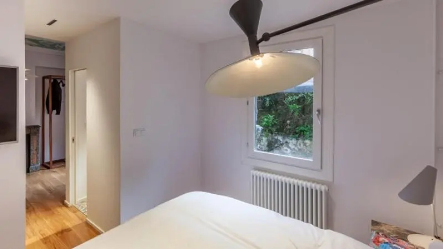 Beautiful new apartment in town centre