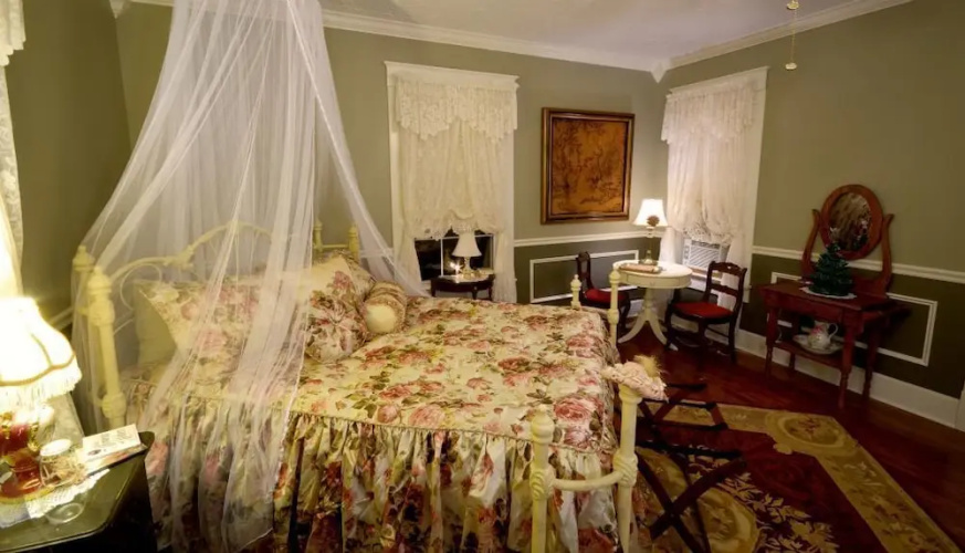 Florence Inn Bed and Breakfast