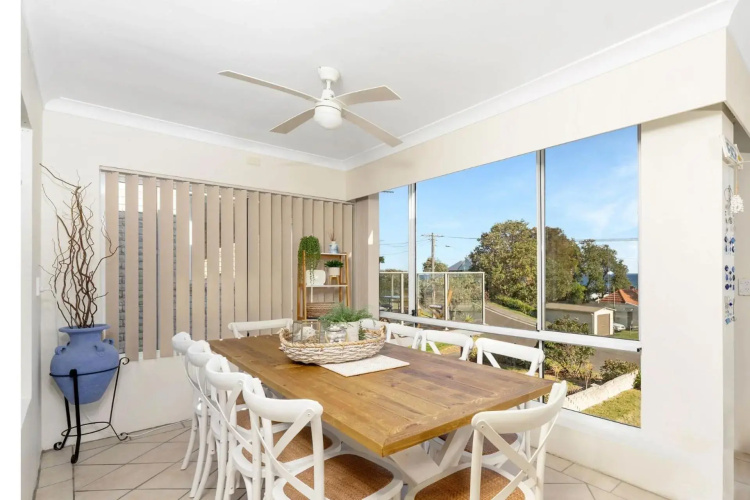 The Rotunda @ Gerroa - Pet Friendly Beachfront