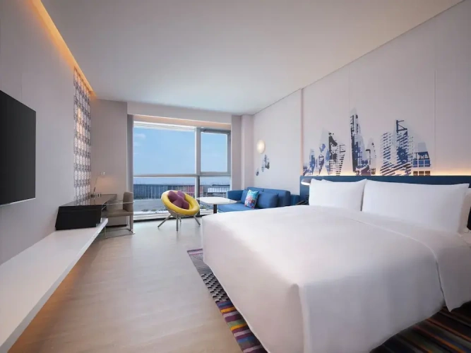 Standard Double room with city view