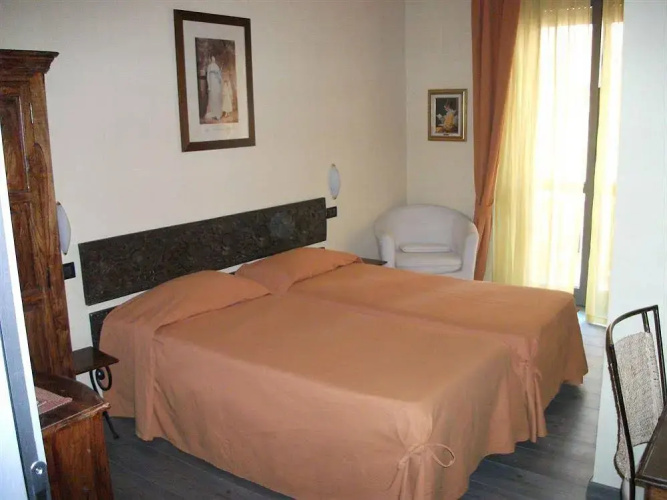 Hotel Marisa