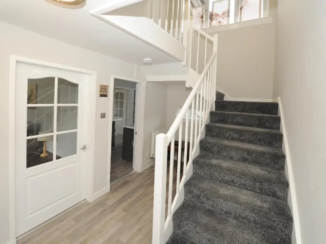 3 Bedrooms Cottage
