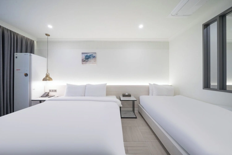 Superior Triple room