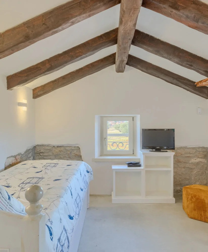 Spacious Country Villa With Private Pool