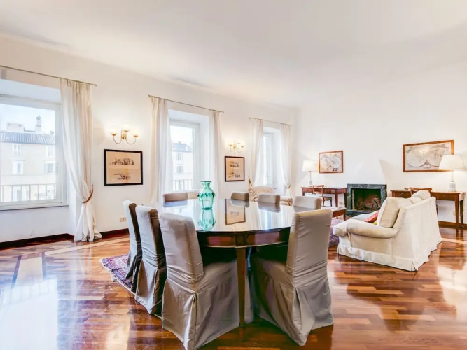 RSH Bernini Luxury Panoramic Apartment