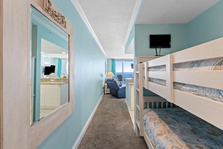 1 Bedroom Standard room with balcony and with ocean view