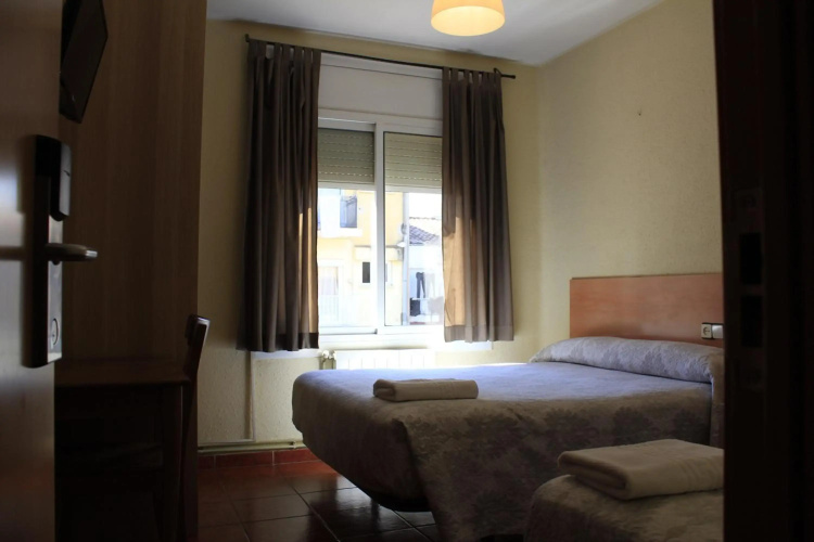 Hostal La Romànica