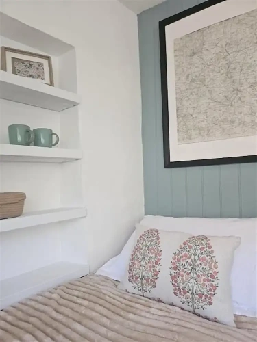 Standard Twin room with courtyard view