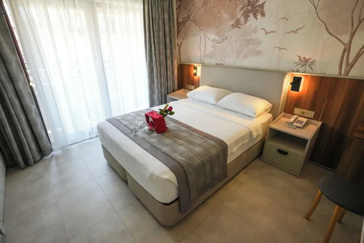 Ida Hotel