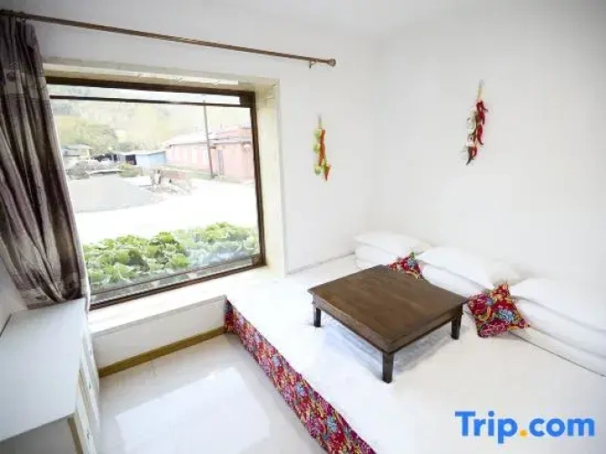 6 Bedrooms Standard room