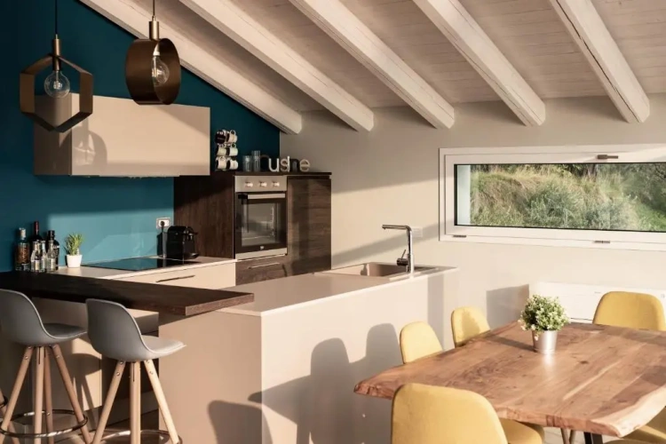 1 Bedroom Apartment with lake view
