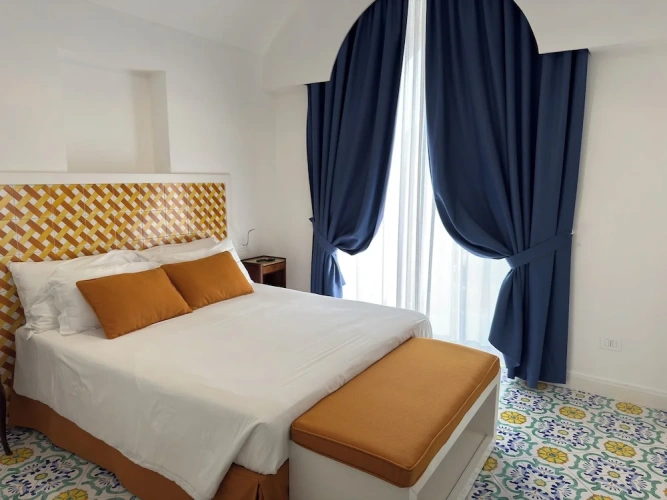 2 Bedrooms Suite