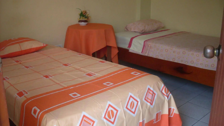 Hostal El Colibrí