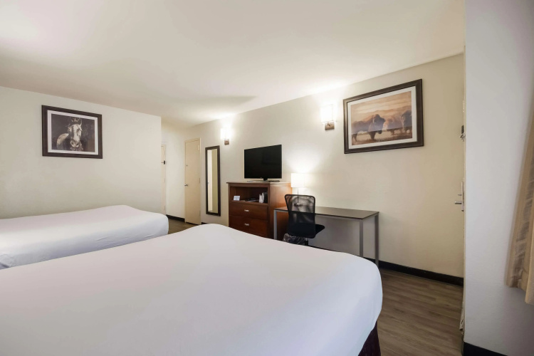 Comancheria Hotel & Convention Center
