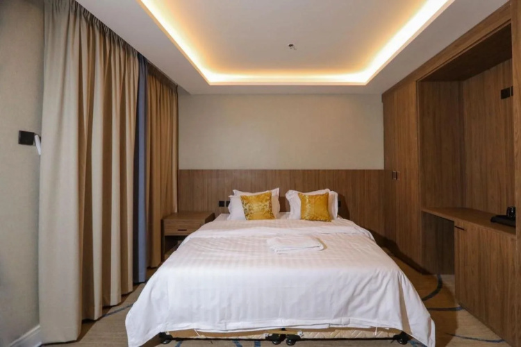 1800 Degrees Hotel