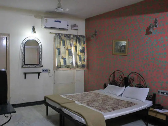 Hotel Utsav