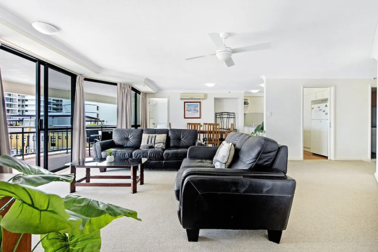 Victoria Square Apartment Broadbeach Level 9