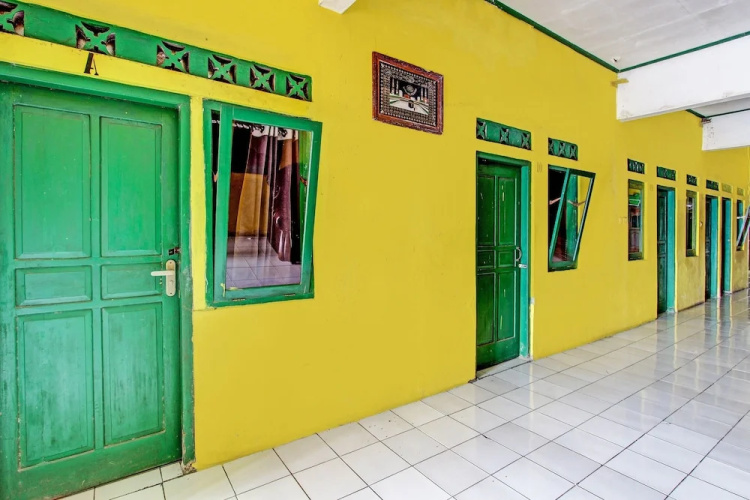 Hotel O Indah Arum