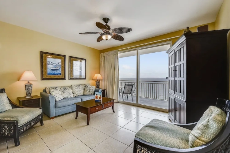 3 Bedrooms Standard room with balcony and with ocean view