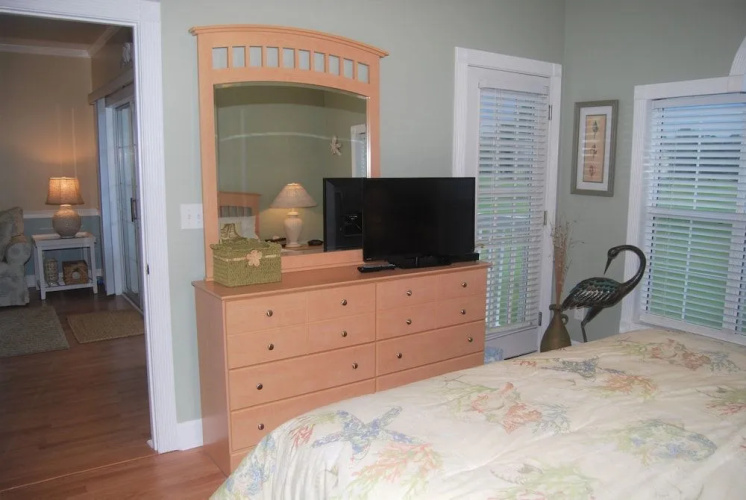 4673 Wild Iris Dr 203 2 Bedroom Condo by Redawning