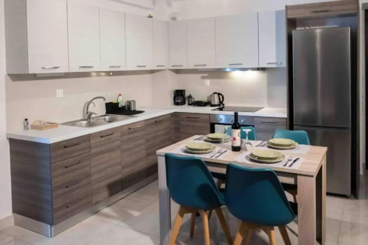 2 Bedrooms Apartment