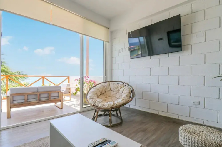 Fantastic Duplex With Spectacular Ocean View