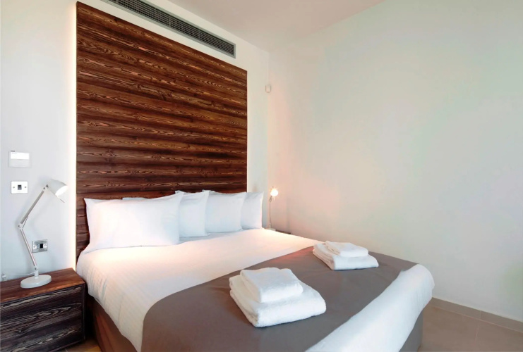 Amphora Hotel & Suites