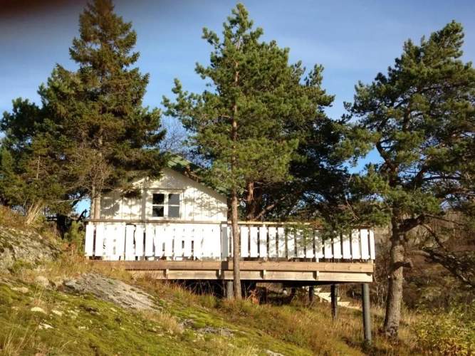 1 Bedroom Cottage with balcony and with view