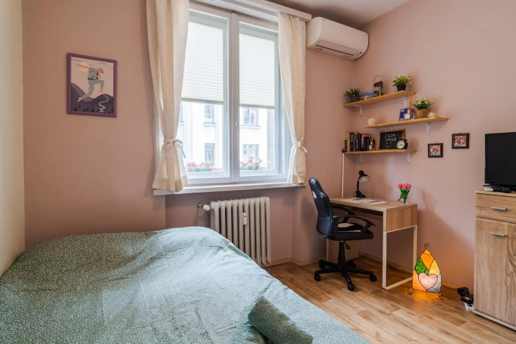 The Top Spot - Cute Studio in the Center