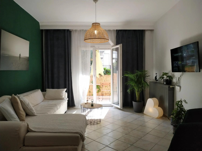 Bright Apartment steps from the Sea