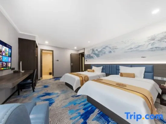 Deluxe Double Suite