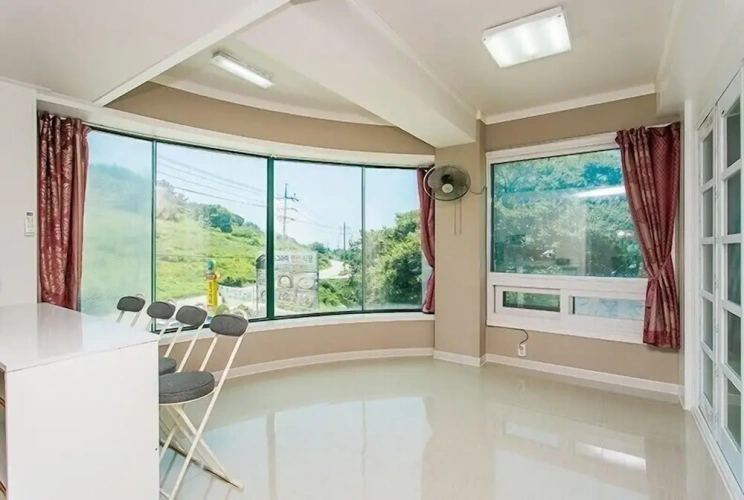 Premium room