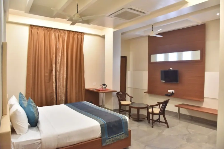 Standard Double Club room