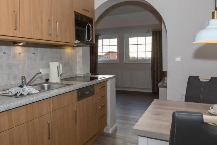 2 Bedrooms Apartment