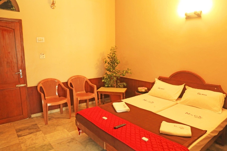 1 Bedroom Standard Quadruple Family room with city view