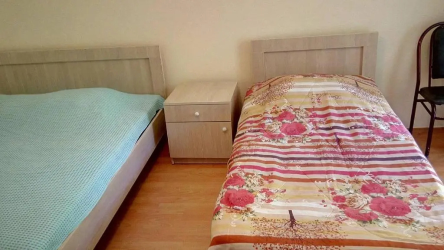 Mari Guest House