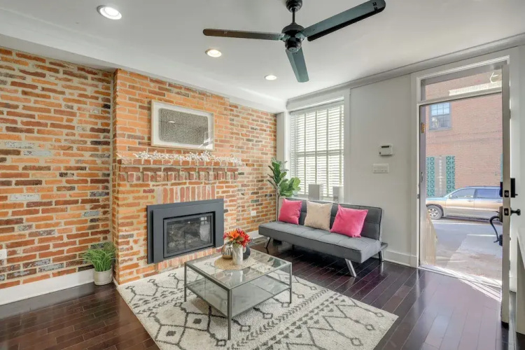 Rooftop Patio w/ View: Baltimore Retreat