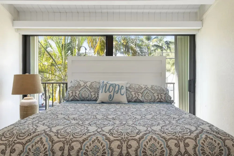 Executive Bay Club