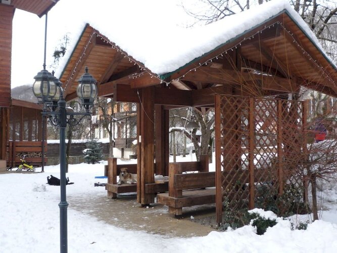 Беседки в красной Поляне