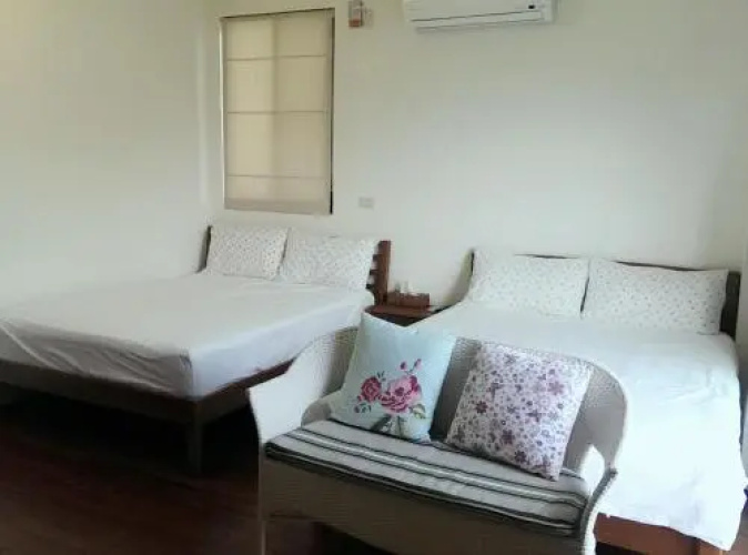 282 Hall B&B