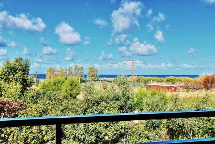 2 Bedrooms Villa