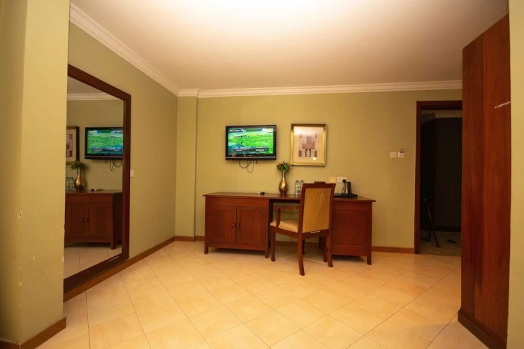 Deluxe Triple room