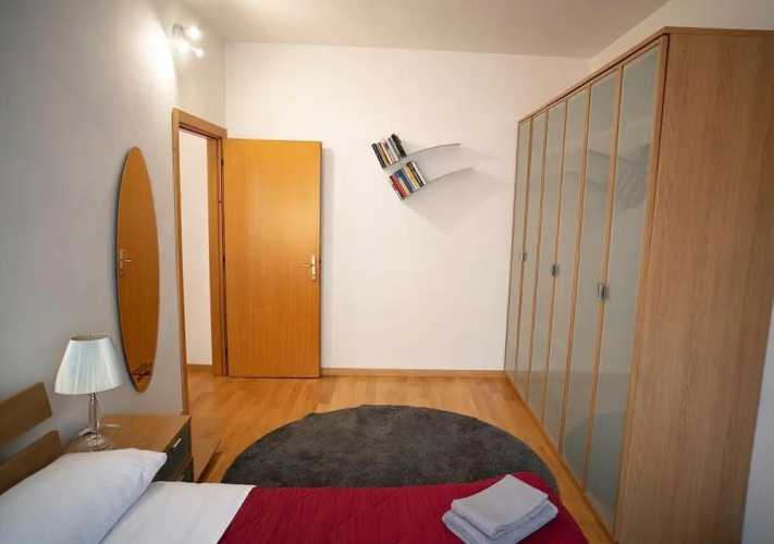 Cenisio apartment