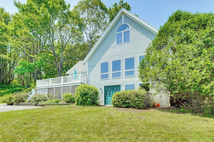 3 Bedrooms Cottage