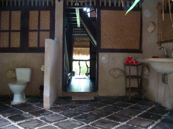 Flower Bud Bungalow