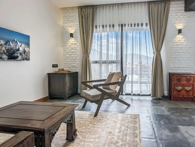 Executive Suite with balcony