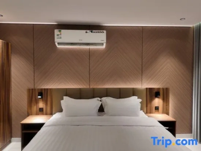 Suite with balcony and with view