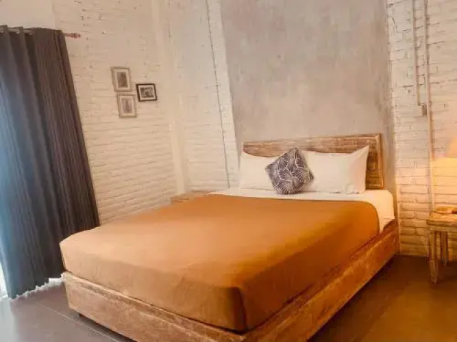A7 Guesthouse