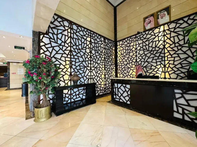 Majd Al Mohagerin Hotel